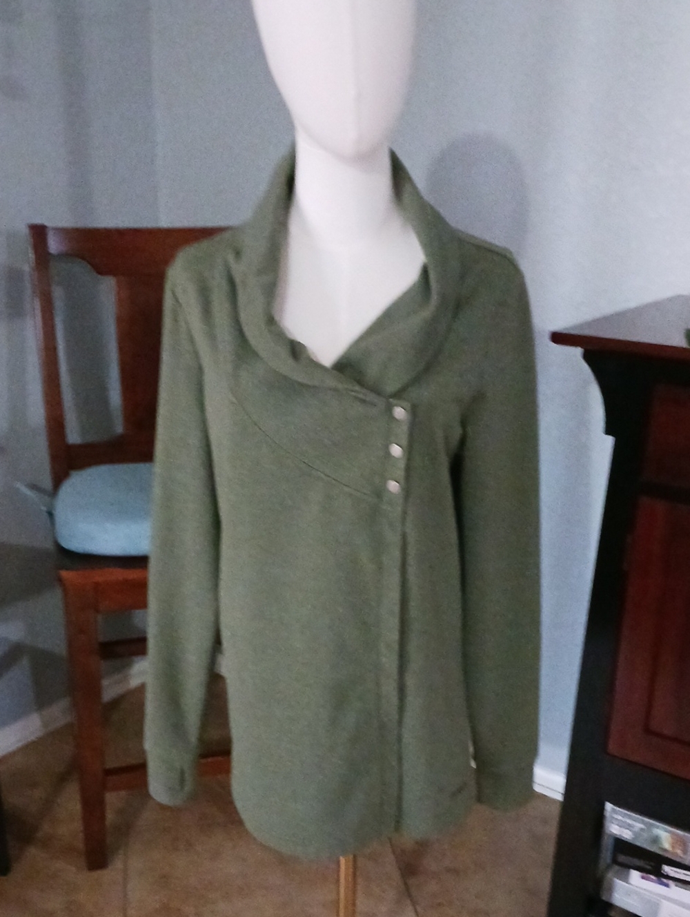 Danskin Olive Green Asymmetrical Button-Front Cardigan